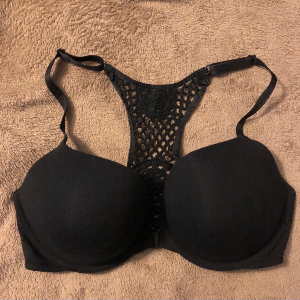 NWOT Victoria’s Secret racerback push up bra